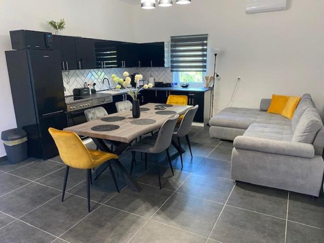 Ferienwohnung Dora Vendeghaz Letenye Exterior foto